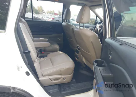 2016 Honda Pilot Elite z USA, uszkodzony, nr VIN 5FNYF6H07GB095421